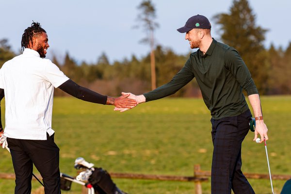 Tuji športniki navdušeni nad golfom v Sloveniji