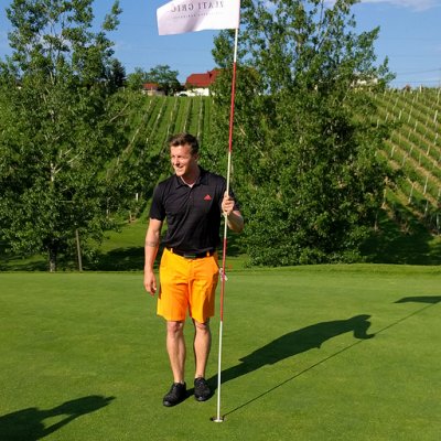 Hole in one na paru 4